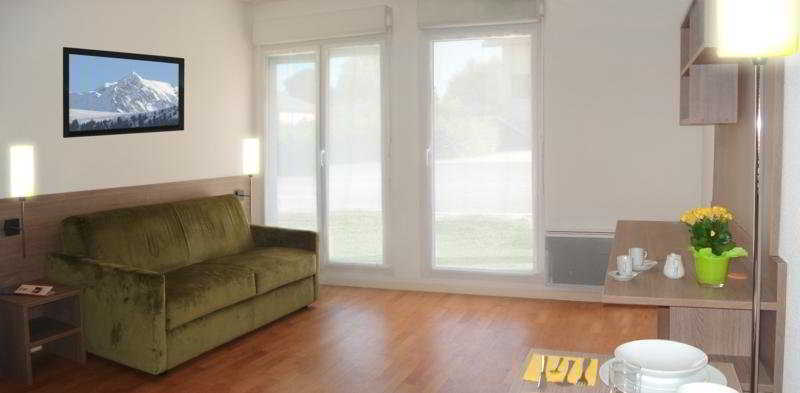 Residhome Geneve Prevessin Le Carre D'Or Dış mekan fotoğraf